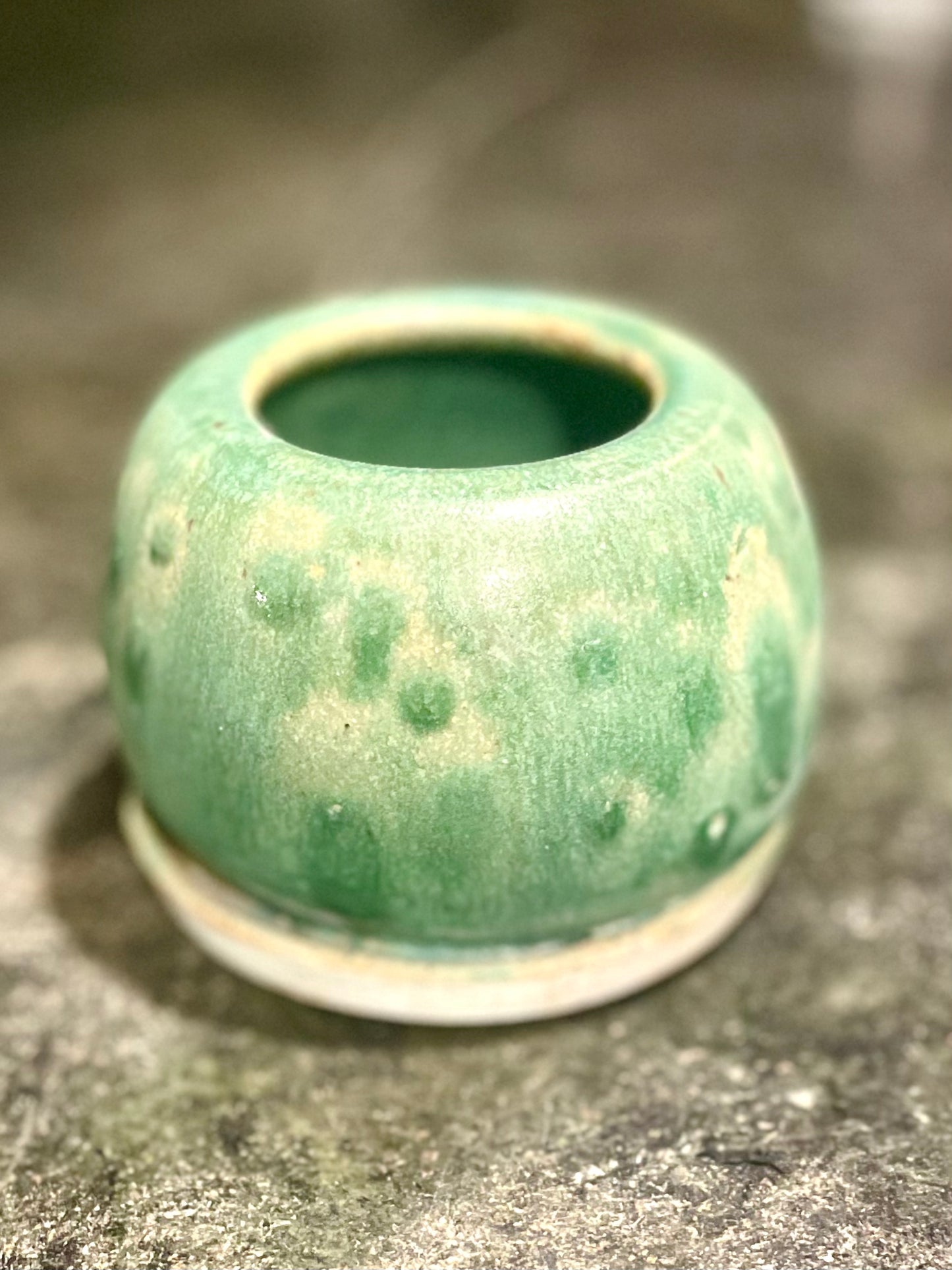 Spotty Pot